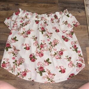 Floral White and Pink Women's blouse